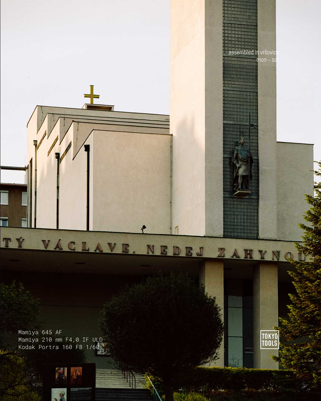 VRSOVICE-ANALOG_SEPT_4x5-3